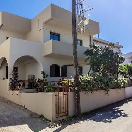 بيت للعطل Galatia Luxury I خيرسونِسوس